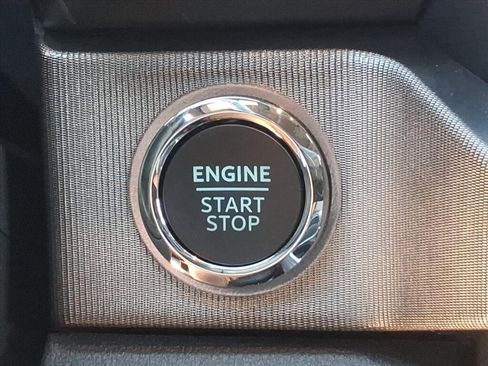 New 2026 Ford F250 Platinum w/ Tremor Off-Road Package image 17