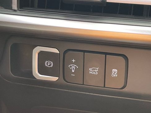 Used 2025 Hyundai Santa Fe SEL image 5