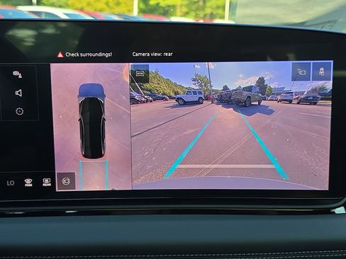 New 2025 Audi A6 e-tron Premium image 24