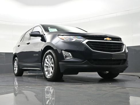 Used 2021 Chevrolet Equinox LT image 29