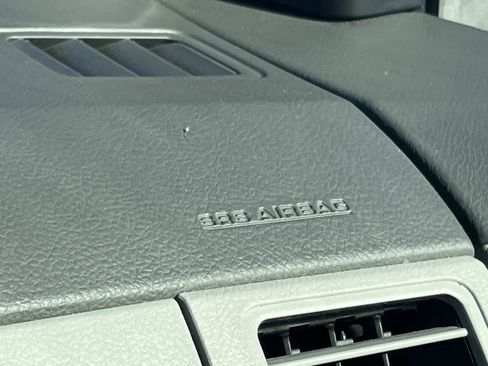 Used 2010 Toyota Corolla LE image 23