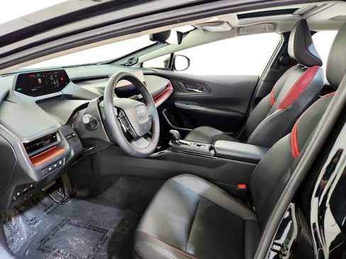 Used 2024 Toyota Prius Prime XSE image 11