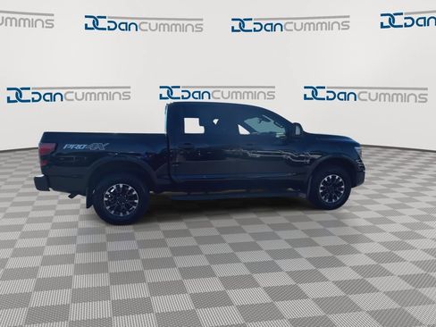 Used 2021 Nissan Titan PRO-4X w/ Pro-4x Utility Package AWD/4WD image 9