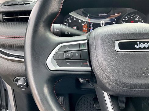 Used 2022 Jeep Compass Trailhawk w/ Trailhawk Convenience Group image 18