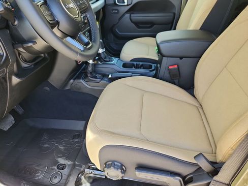 New 2026 Jeep Gladiator Willys AWD/4WD image 7
