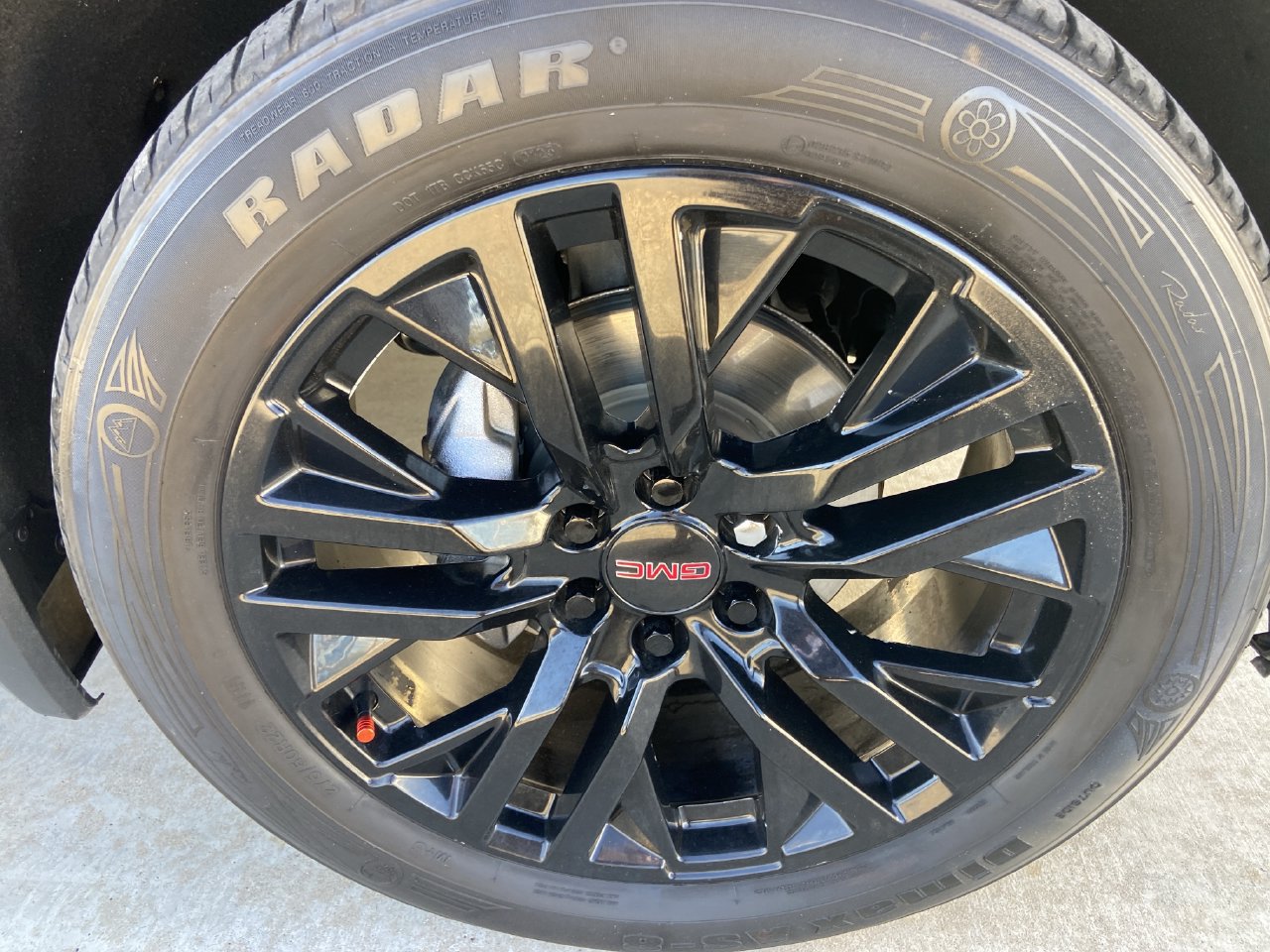 Used 2020 GMC Sierra 1500 Denali w/ Denali Ultimate Package AWD/4WD image 4