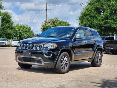 Certified 2018 Jeep Grand Cherokee Limited AWD/4WD image 3