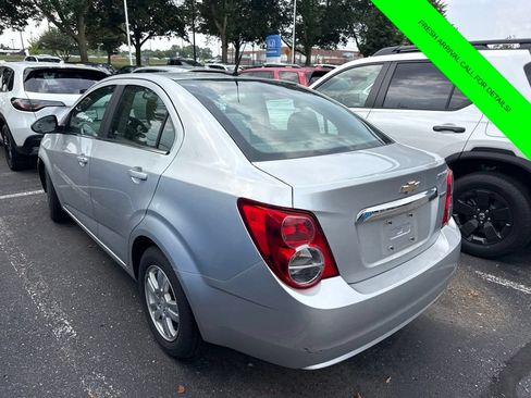 Used 2013 Chevrolet Sonic LT FWD image 9
