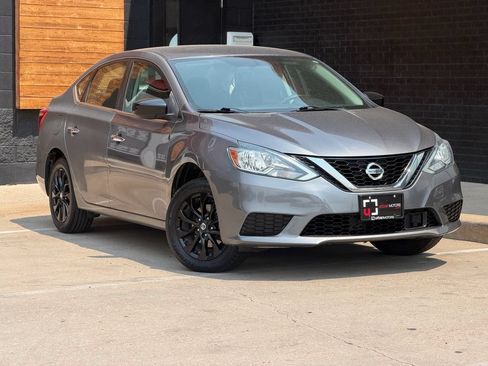 Used 2018 Nissan Sentra S w/ S Midnight Style Package FWD image 6