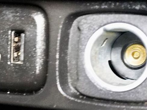 Used 2018 Buick Encore Premium image 24