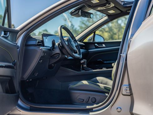 New 2026 Kia K5 GT w/ GT1 Package image 16