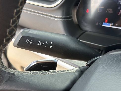 Used 2022 Jeep Grand Cherokee L Limited w/ Luxury Tech Group II AWD/4WD image 40