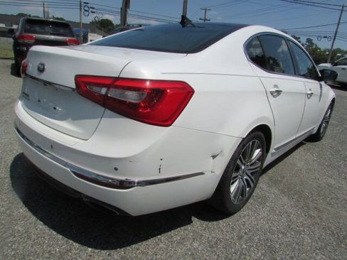 Used 2014 Kia Cadenza Premium w/ Luxury Package FWD image 9