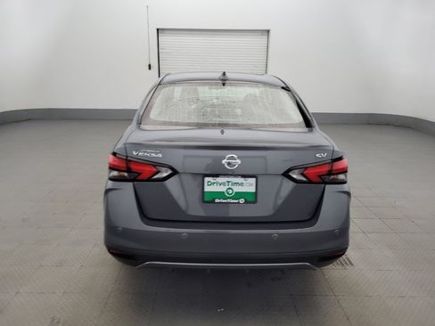 Used 2021 Nissan Versa SV w/ Trunk Package FWD image 6
