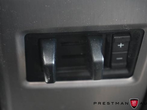 Used 2017 Ford F250 Platinum w/ Platinum Ultimate Package image 40