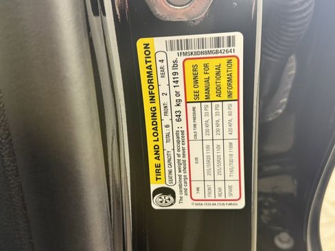 Used 2021 Ford Explorer XLT w/ Equipment Group 202A image 28