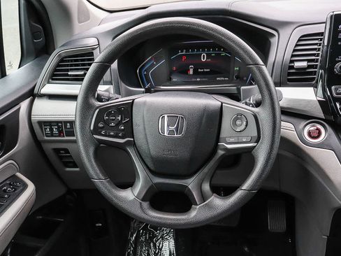 Used 2019 Honda Odyssey EX image 21
