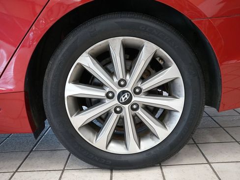 Used 2017 Hyundai Sonata Limited w/ Ultimate Package 04 FWD image 52