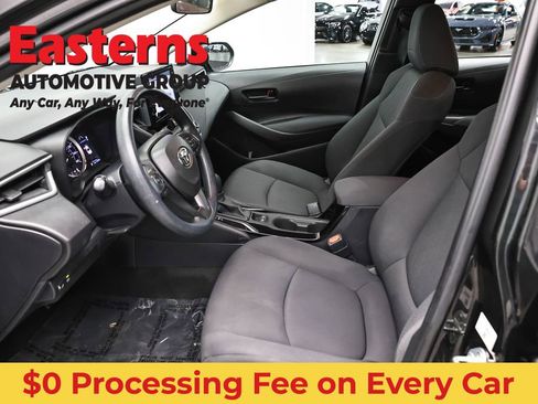 Used 2022 Toyota Corolla LE FWD image 13