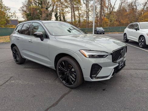 New 2026 Volvo XC60 B5 Ultra w/ Protection Package Premier image 2