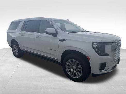 Used 2023 GMC Yukon XL Denali w/ Max Trailering Package AWD/4WD image 30
