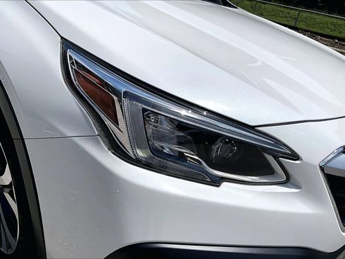 Used 2022 Subaru Outback Limited AWD/4WD image 28
