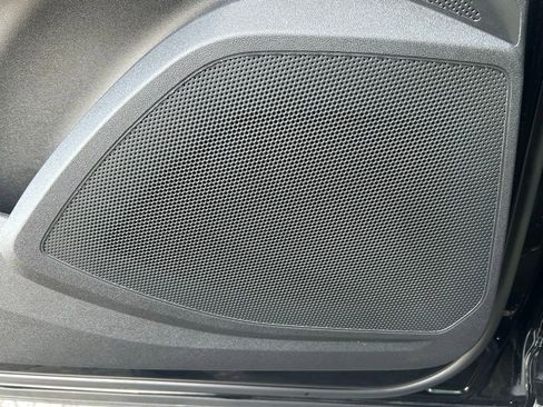 Certified 2025 Audi Q5 2.0T Premium w/ Convenience Package image 8