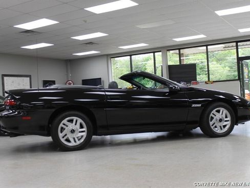 Used 1995 Chevrolet Camaro Z28 image 28