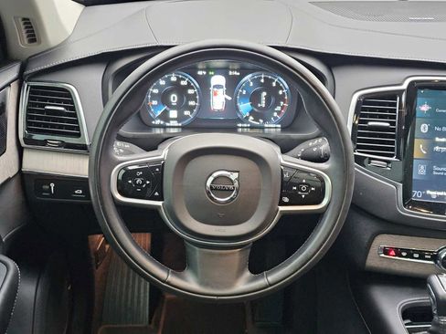 Certified 2022 Volvo XC90 T6 Inscription w/ Climate Package image 16