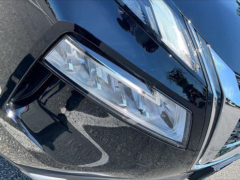 Used 2023 Nissan Rogue SV AWD/4WD image 27