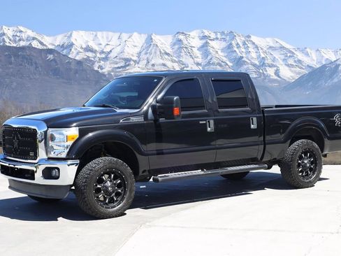 Used 2013 Ford F250 XLT w/ XLT Value Pkg AWD/4WD image 2