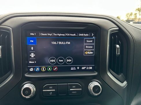 Used 2019 GMC Sierra 1500 AT4 w/ AT4 Premium Package AWD/4WD image 3