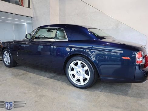 Used 2010 Rolls-Royce Phantom Coupe RWD image 5