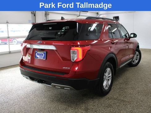 Used 2023 Ford Explorer XLT w/ Equipment Group 202A AWD/4WD image 6