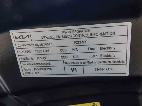Certified 2023 Kia EV6 GT-Line w/ GT-Line Suede Seat Package AWD/4WD image 28