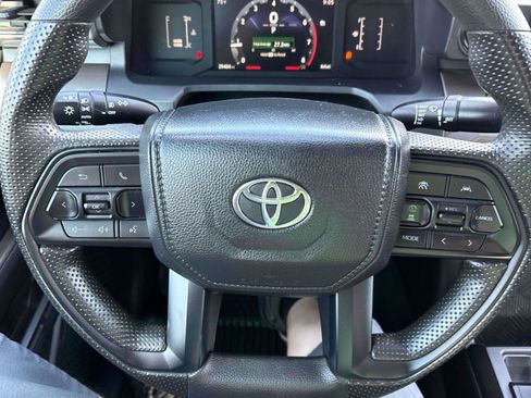 Used 2024 Toyota Tacoma SR5 AWD/4WD image 26