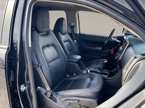 Used 2022 GMC Canyon AT4 w/ Trailering Package image 7