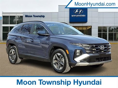 Certified 2025 Hyundai Tucson SEL image 1