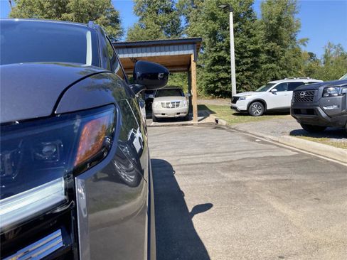 New 2026 Nissan Kicks SV w/ Illumination Package image 10