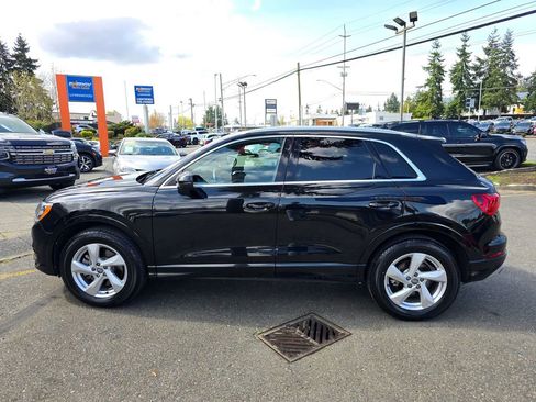 Used 2020 Audi Q3 2.0T Premium AWD/4WD image 5