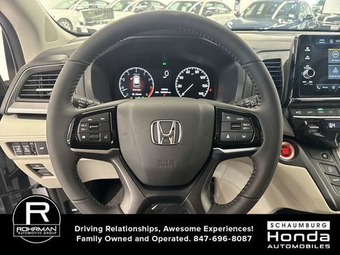 Used 2026 Honda Odyssey EX-L image 11