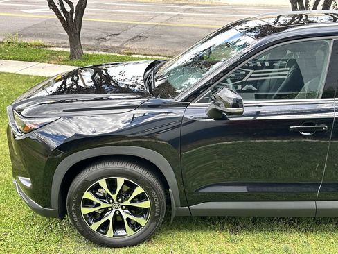 Used 2026 Toyota Grand Highlander AWD Hybrid image 10