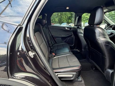 Used 2025 Ford Escape ST-Line FWD image 23
