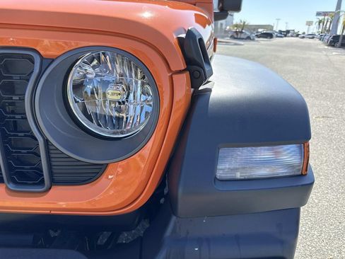 Used 2025 Jeep Wrangler Unlimited Sport AWD/4WD image 20