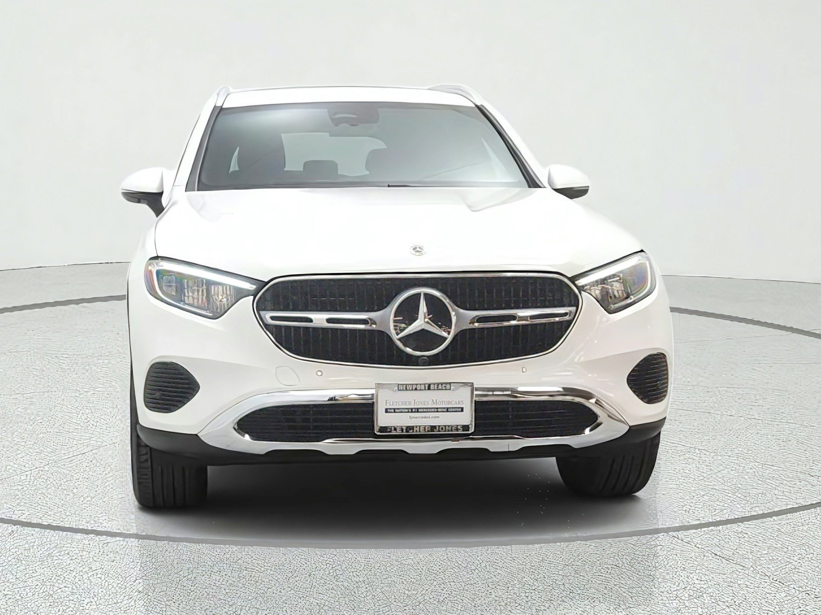 Certified 2026 Mercedes-Benz GLC 300 image 2