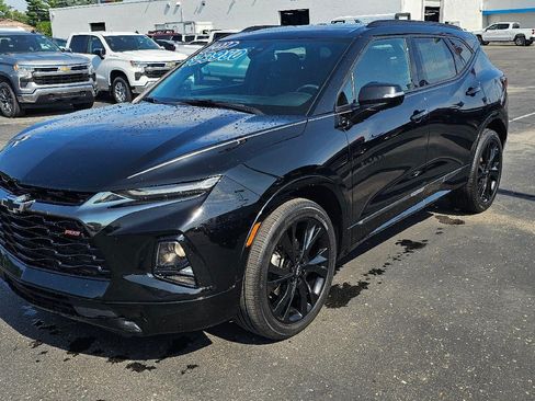 Certified 2022 Chevrolet Blazer RS FWD image 3