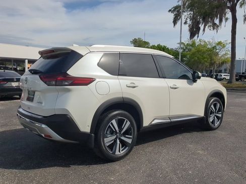 Certified 2023 Nissan Rogue Platinum w/ Platinum Premium Package FWD image 4
