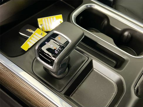 Used 2023 Chevrolet Silverado 1500 LT Trail Boss w/ Convenience Package II image 15