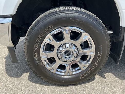 Used 2022 Ford F350 Lariat w/ Chrome Package AWD/4WD image 33