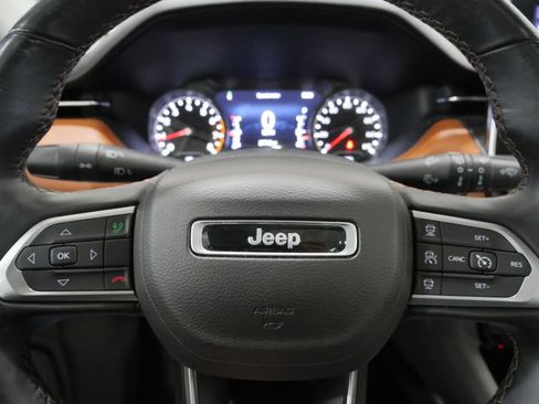 Used 2022 Jeep Compass Limited w/ Sun and Sound Group AWD/4WD image 17